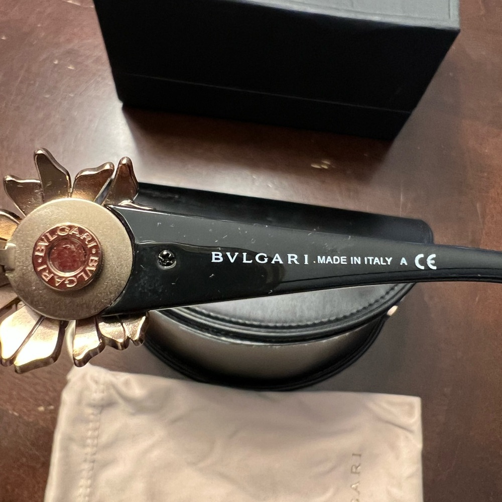 Bvlgari crystal sunglasses 6064-B - Picture 5 of 7
